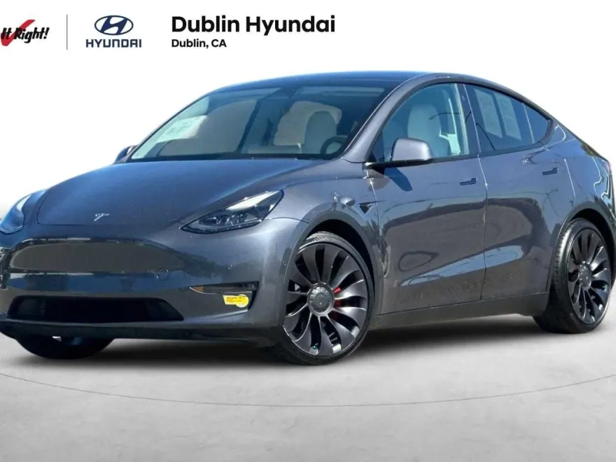 2022 Tesla Model Y Performance photo 1