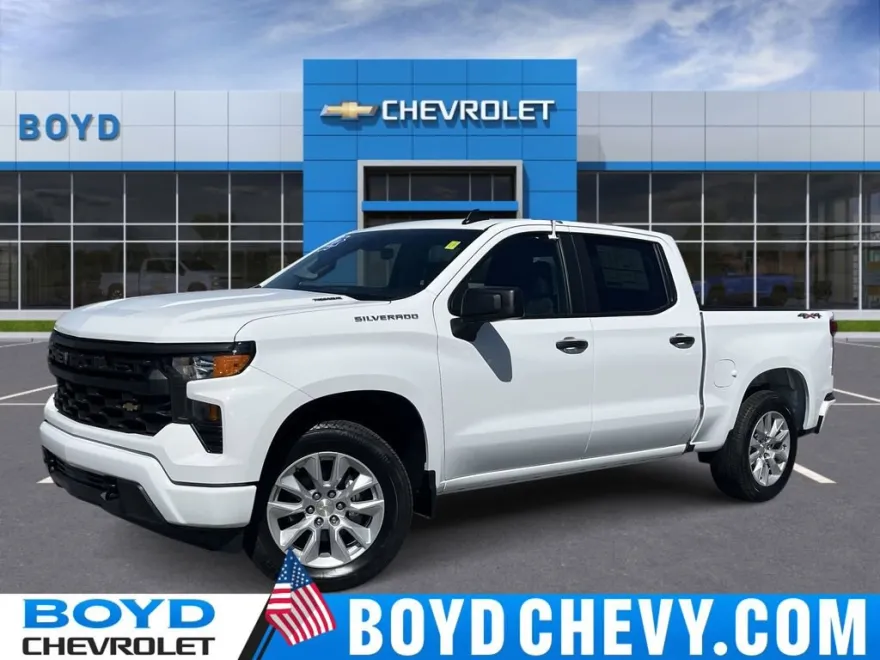 2025 Chevrolet Silverado 1500 Custom photo 1