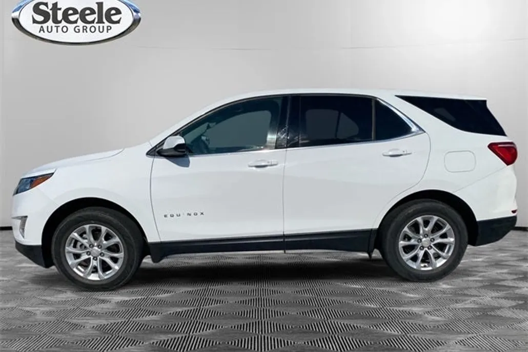 2019 Chevrolet Equinox LT photo 1