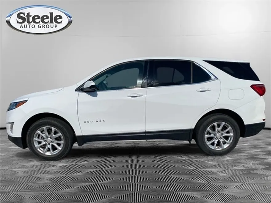 2019 Chevrolet Equinox LT photo 1