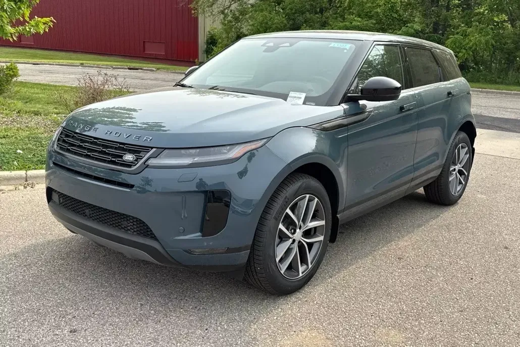 2026 Land Rover Range Rover Evoque S photo 1