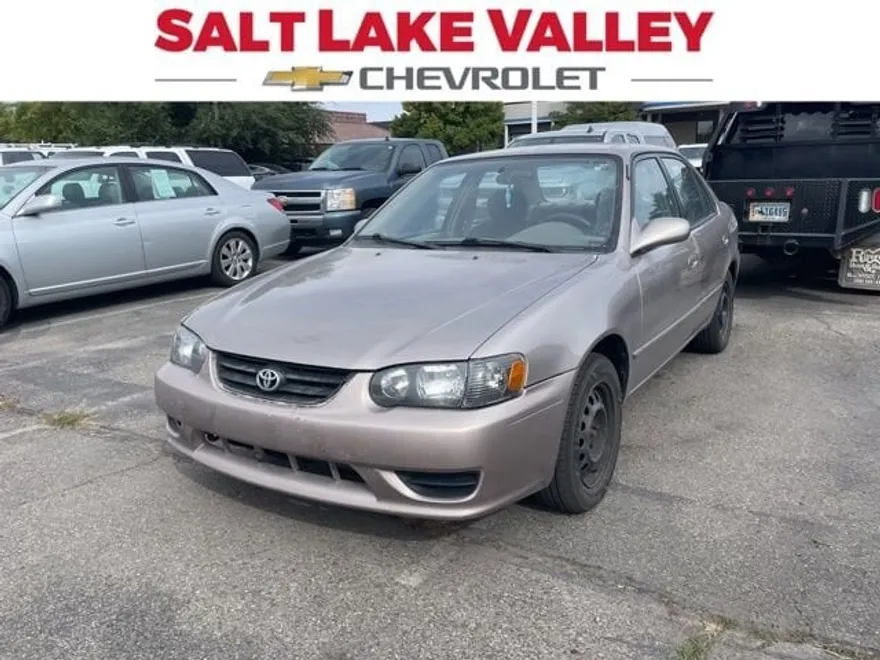 2001 Toyota Corolla CE photo 1