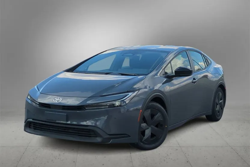 2024 Toyota Prius LE photo 1