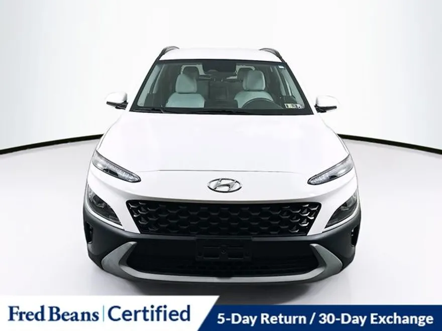 2023 Hyundai Kona SEL photo 1