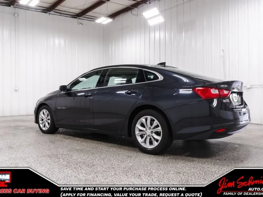 2023 Chevrolet Malibu 1LT photo 1
