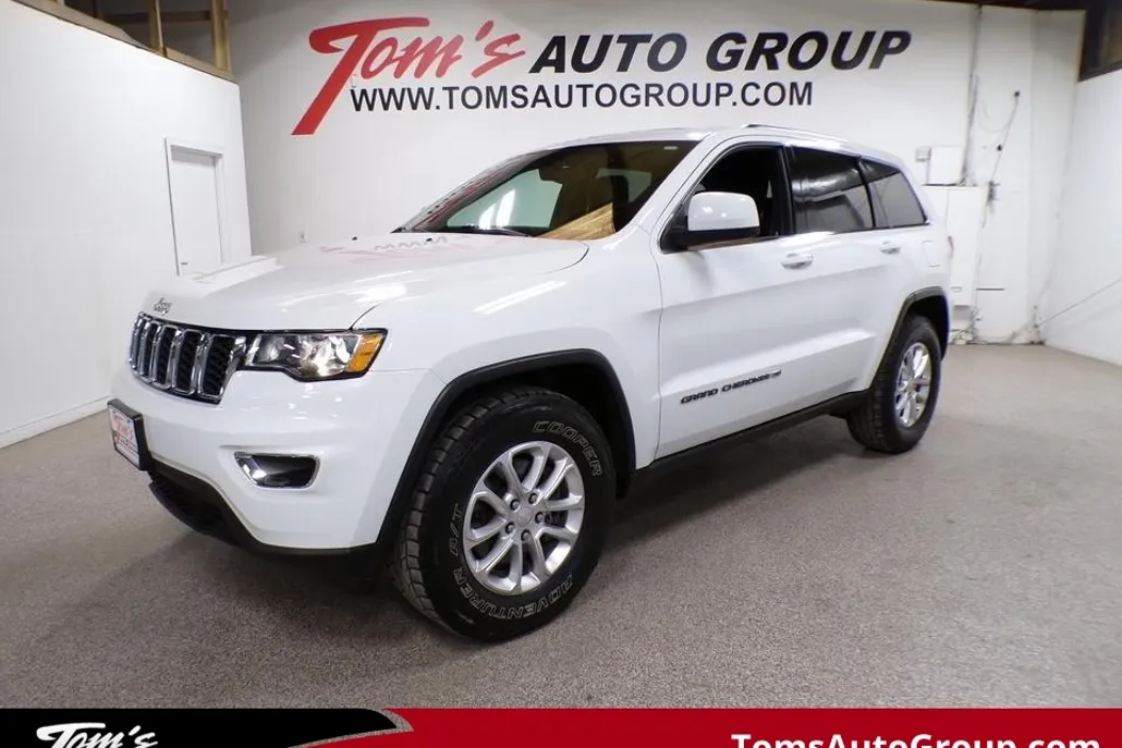 2022 Jeep Cherokee Laredo X photo 1