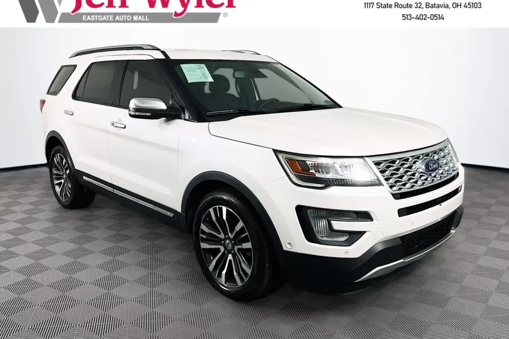 2017 Ford Explorer Platinum photo 1