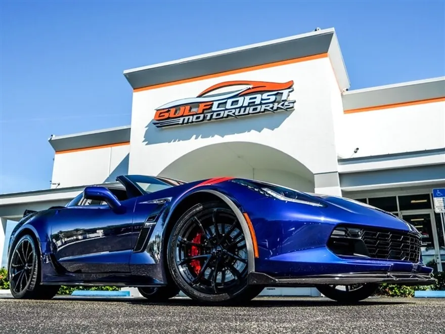 2017 Chevrolet Corvette Grand Sport photo 1