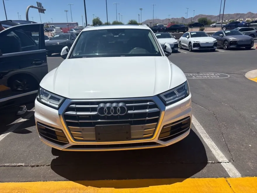 2019 Audi Q5 2.0T Premium photo 1