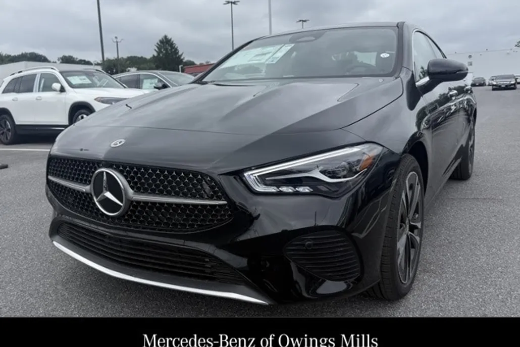 2025 Mercedes Benz CLA 250 4MATIC photo 1
