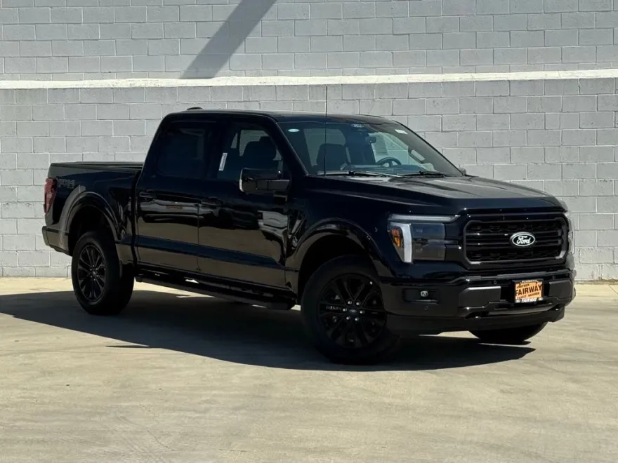 2025 Ford F-150 Lariat photo 1