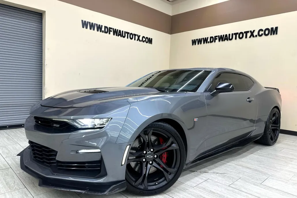 2021 Chevrolet Camaro 1SS Coupe photo 1