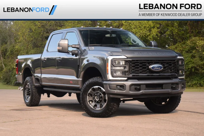 2023 Ford F-250 Lariat photo 1