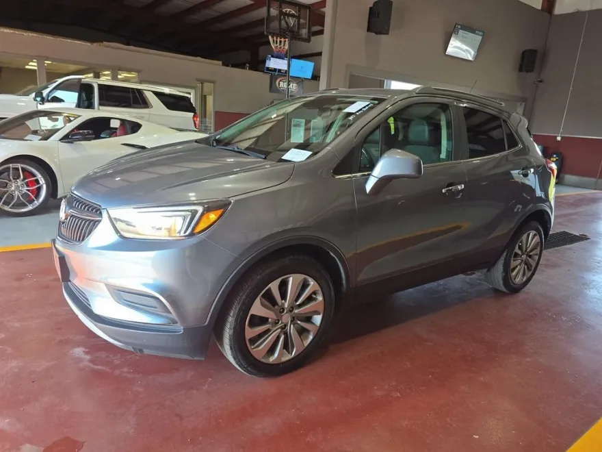 2020 Buick Encore Preferred photo 1