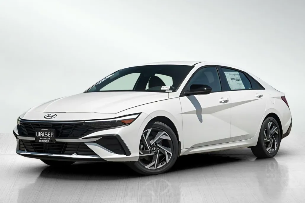 2025 Hyundai Elantra Hybrid SEL Sport photo 1