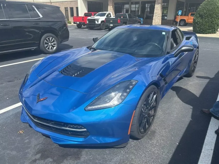 2015 Chevrolet Corvette Stingray 2LT Z51 photo 1