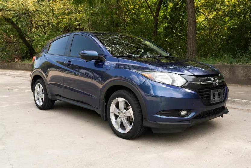 2017 Honda HR-V EX photo 1