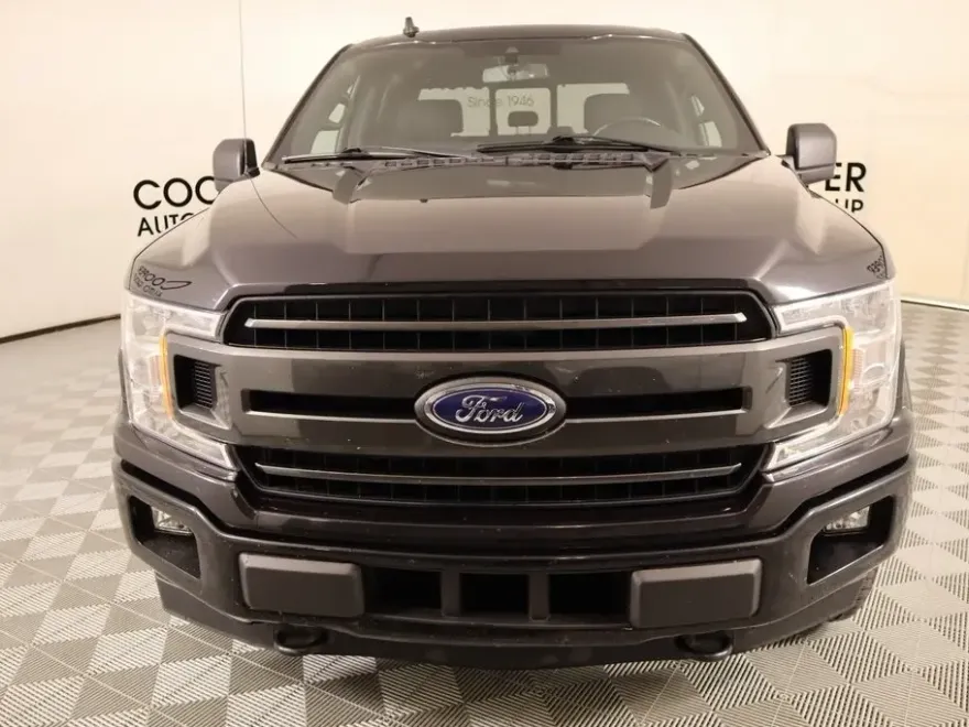 2020 Ford F-150 XLT photo 1