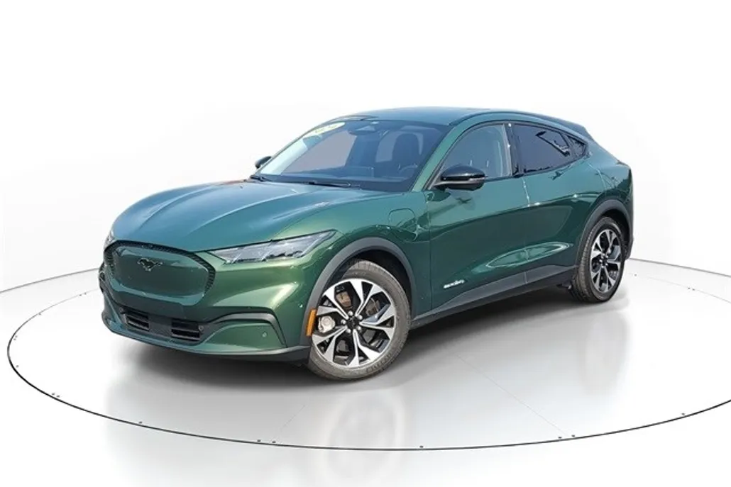 2024 Ford Mustang Mach-E Select photo 1