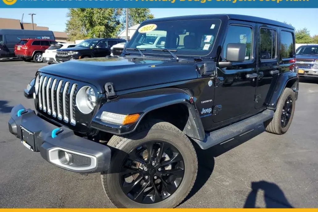 2023 Jeep Wrangler 4xe Sahara photo 1