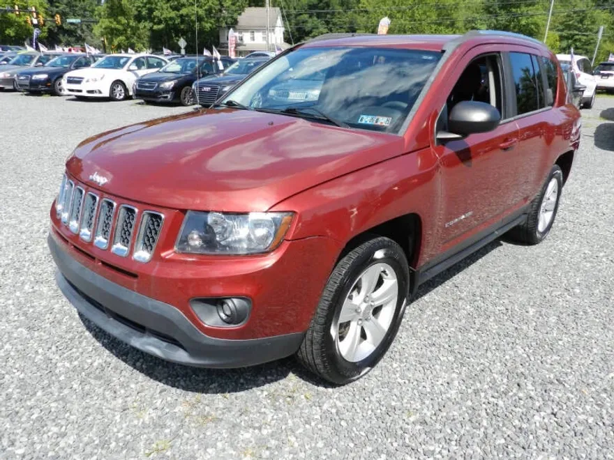 2014 Jeep Compass Sport photo 1