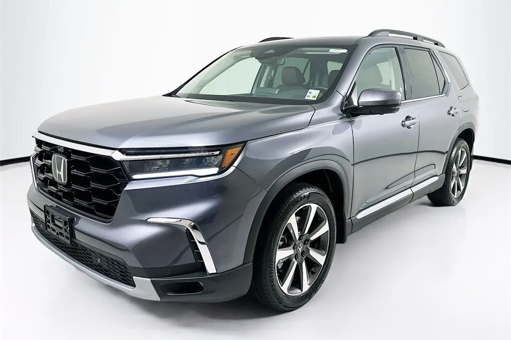 2025 Honda Pilot Elite photo 1