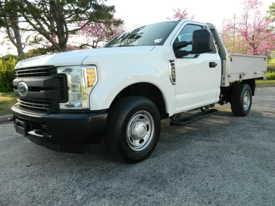 2018 Ford F-250 XL photo 1