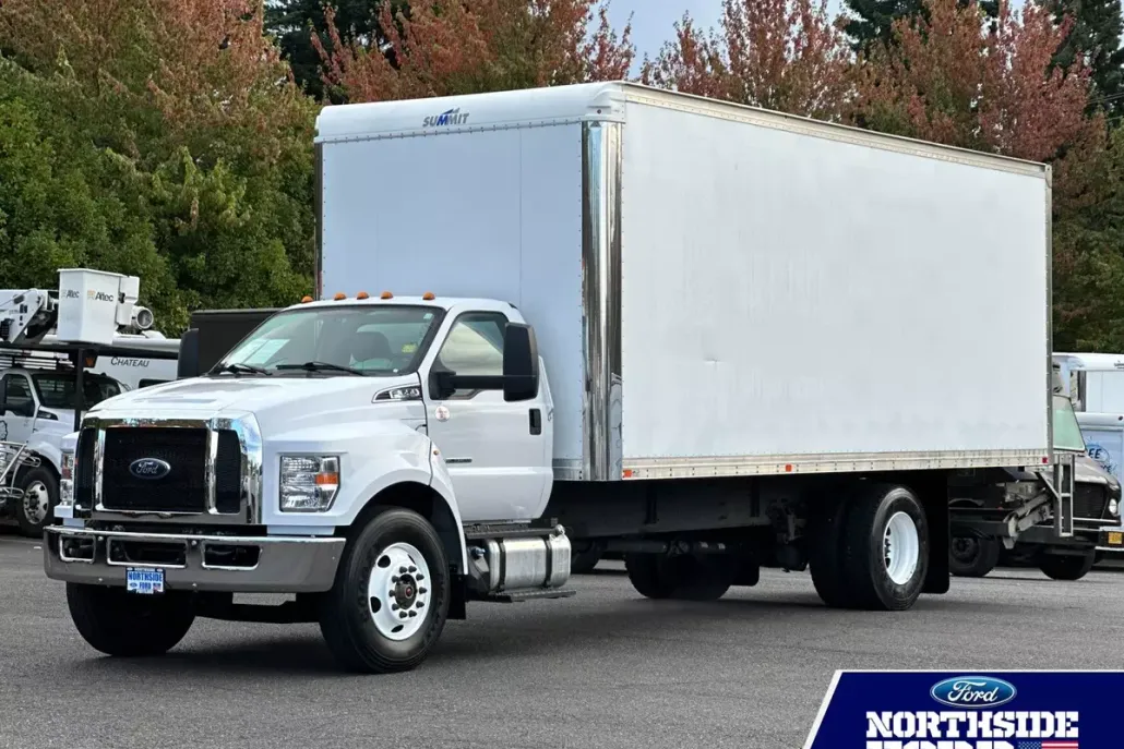 2021 Ford F-650 SuperCab photo 1