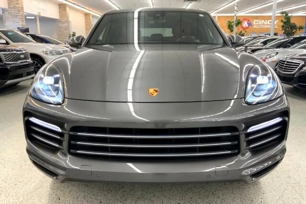 2019 Porsche Cayenne photo 1
