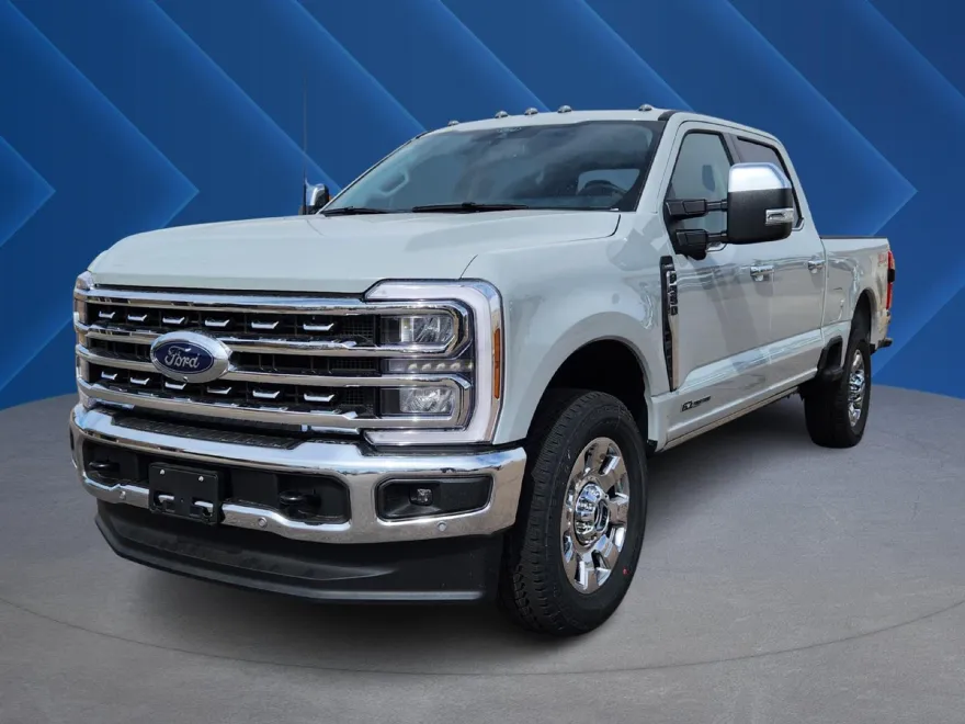 2025 Ford F-350 Lariat photo 1