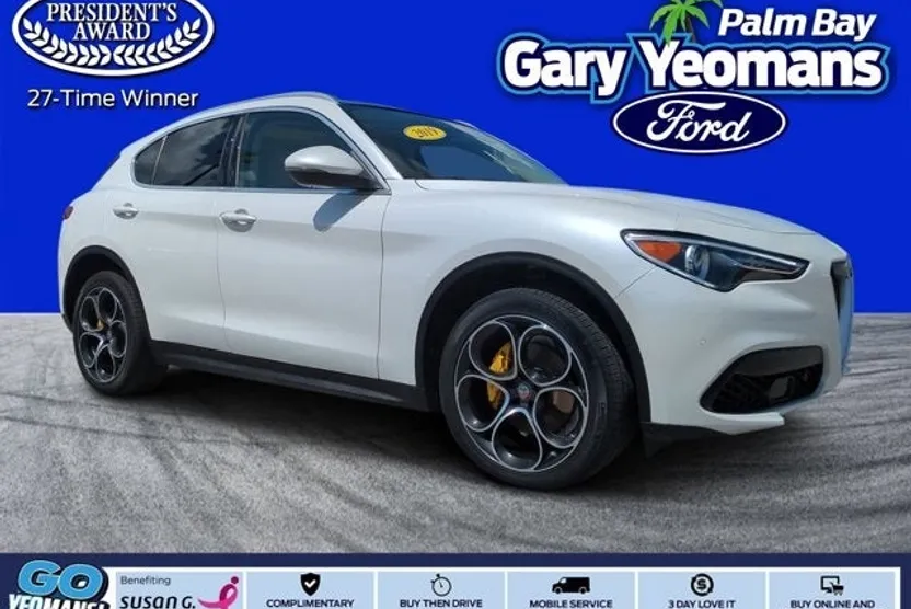 2019 Alfa Romeo Stelvio Ti photo 1