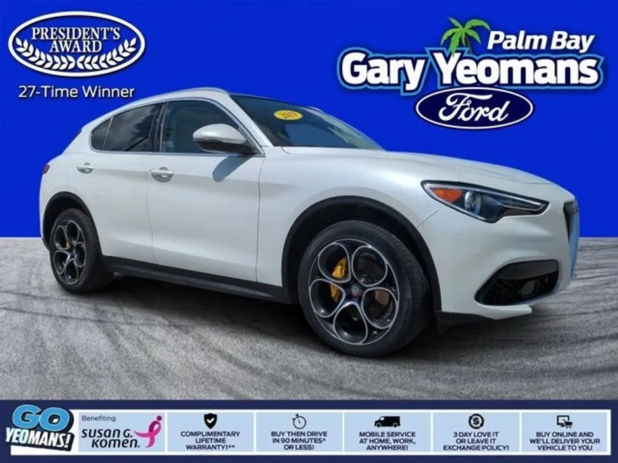 2019 Alfa Romeo Stelvio Ti photo 1