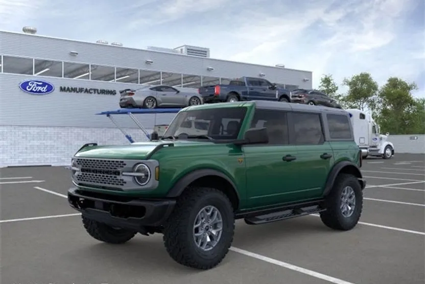 2025 Ford Bronco Badlands photo 1