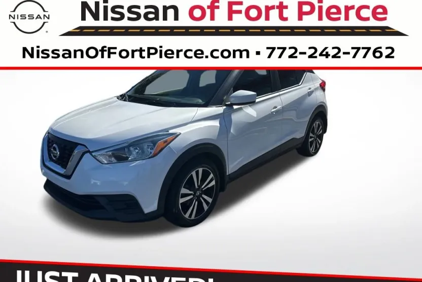 2019 Nissan Kicks SV photo 1