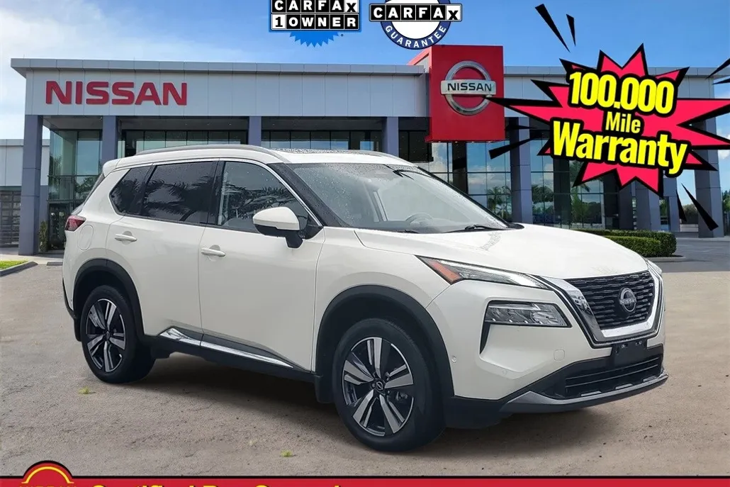 2023 Nissan Rogue SL photo 1