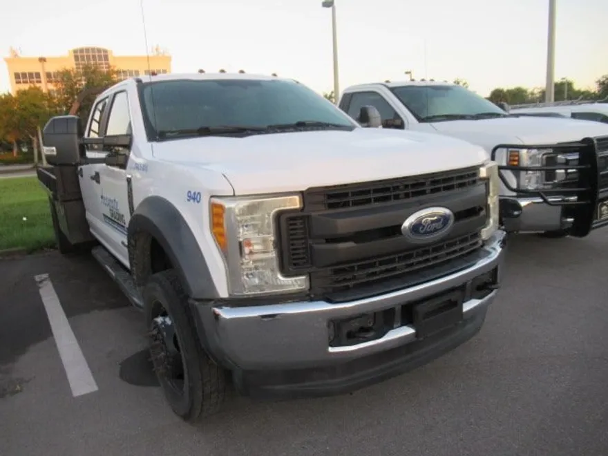 2017 Ford F-550 XL photo 1