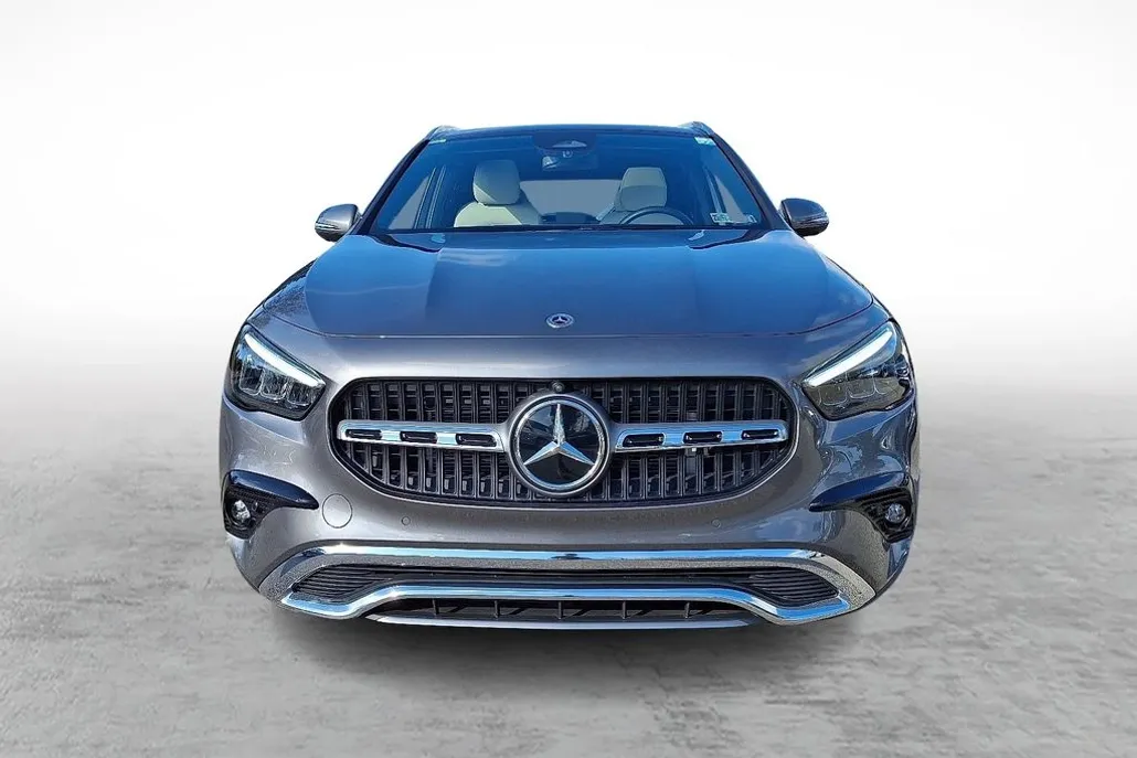 2025 Mercedes Benz GLA 250 photo 1