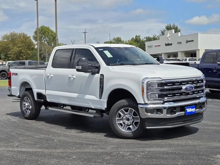 2026 Ford F-250 Lariat photo 1