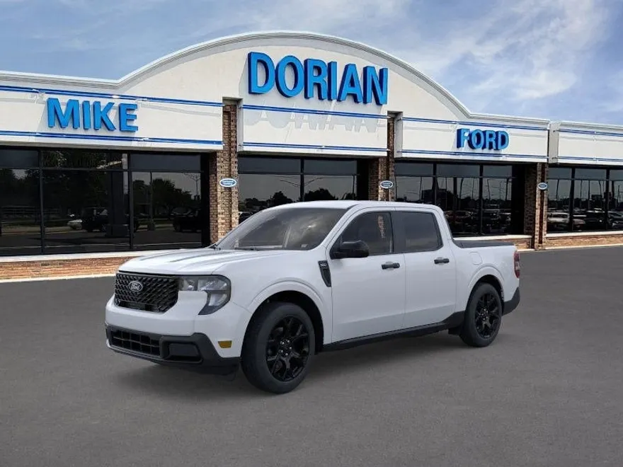 2025 Ford Maverick XLT photo 1