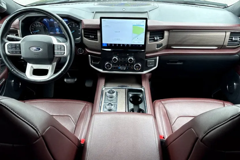 2022 Ford Expedition MAX Limited photo 1