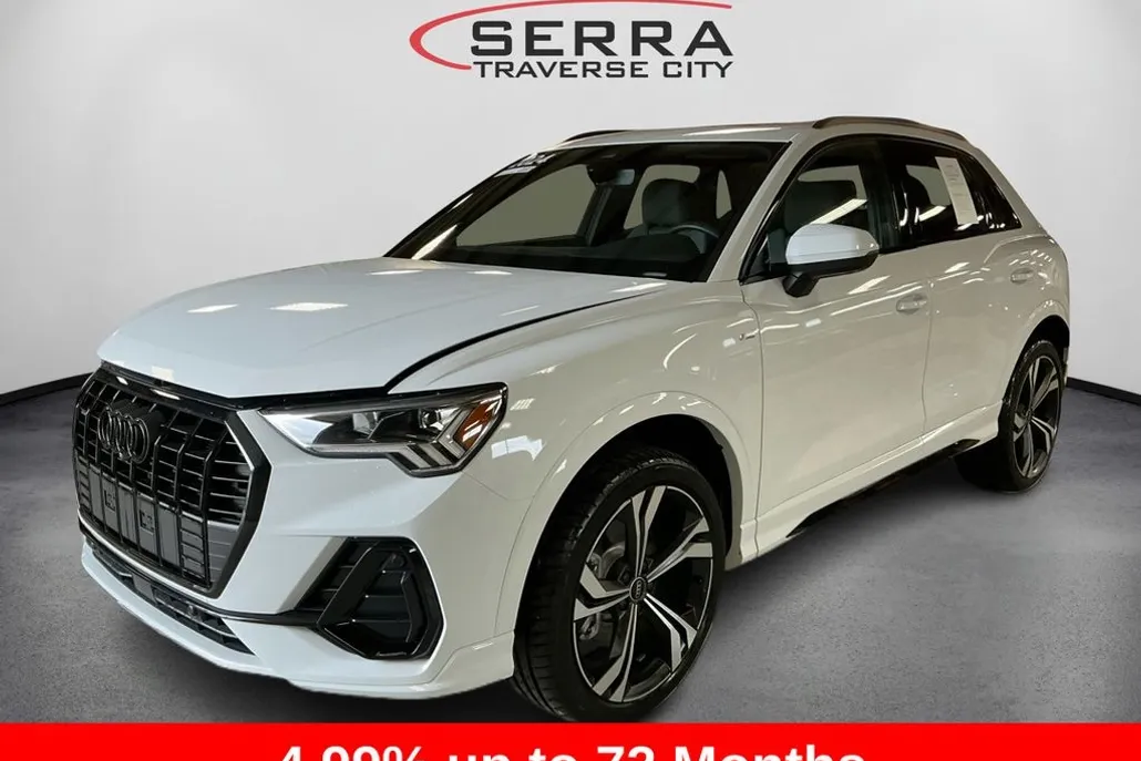 2024 Audi Q3 Premium Plus S line photo 1