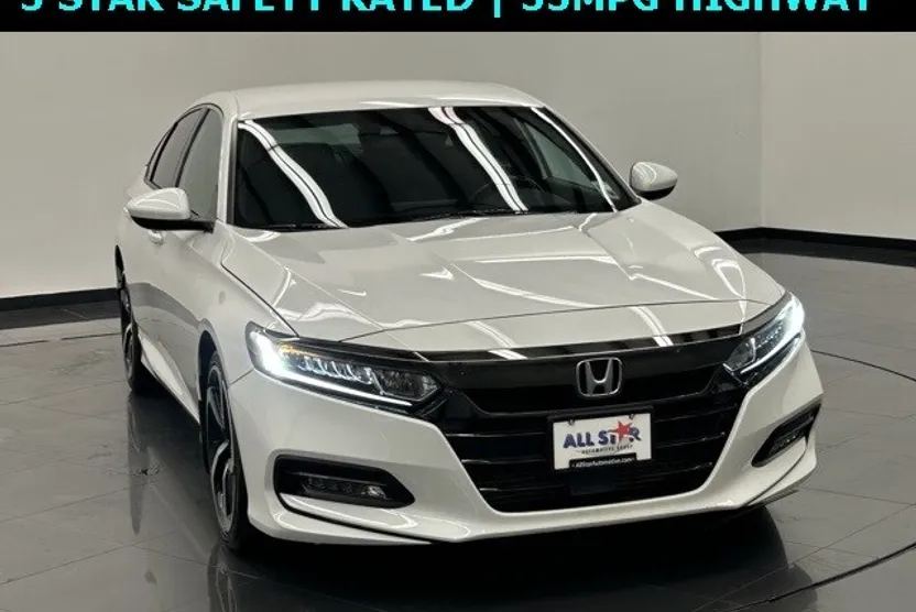 2018 Honda Accord Sport photo 1