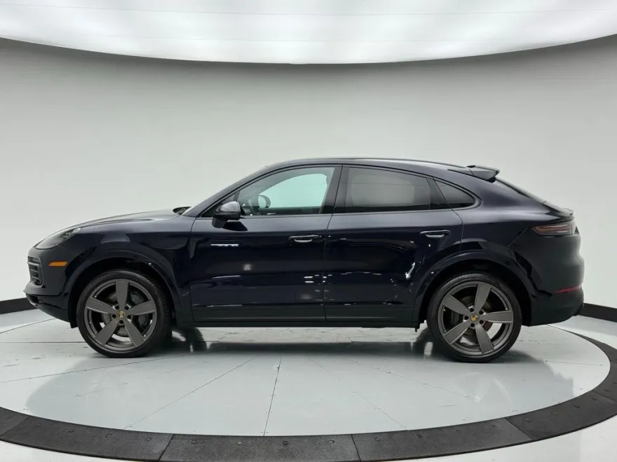 2022 Porsche Cayenne S Coupe photo 1