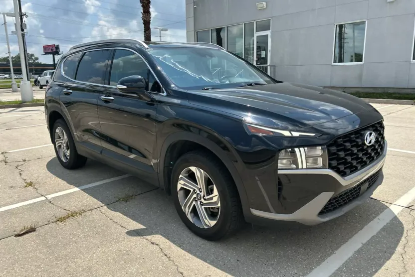 2023 Hyundai Santa Fe SEL photo 1
