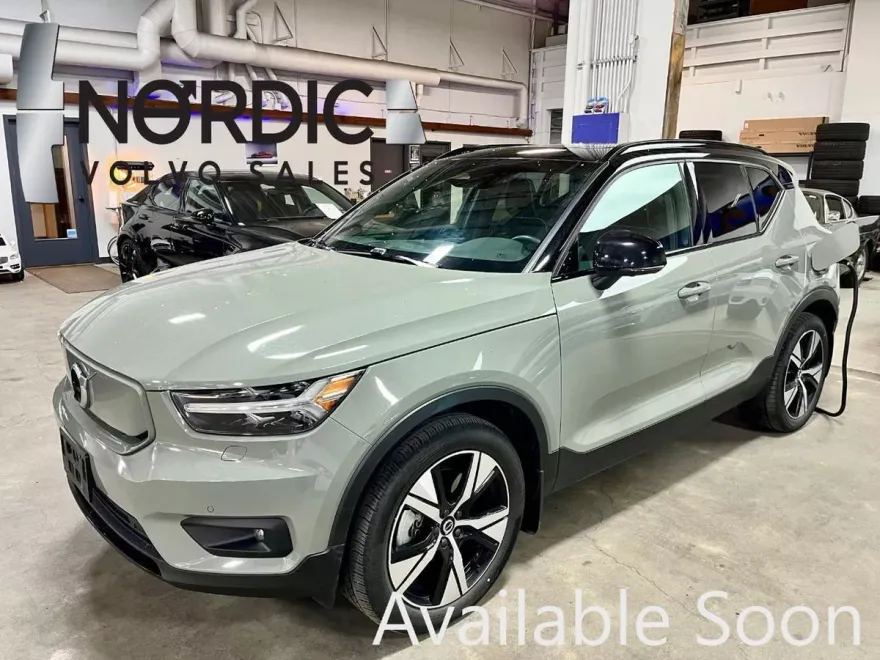 2021 Volvo XC40 Recharge P8 Twin Ultimate photo 1