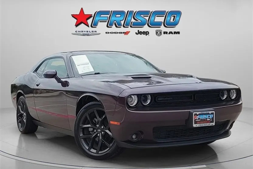 2021 Dodge Challenger SXT photo 1