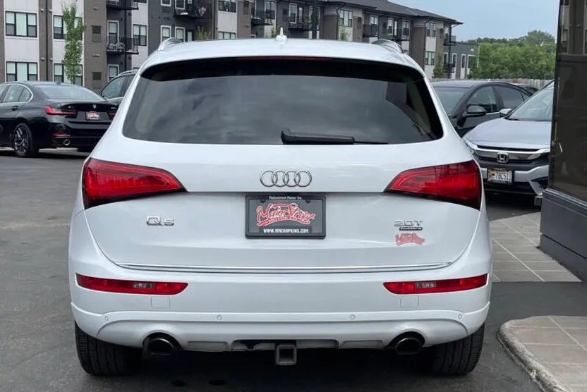 2016 Audi Q5 2.0T Premium Plus photo 1