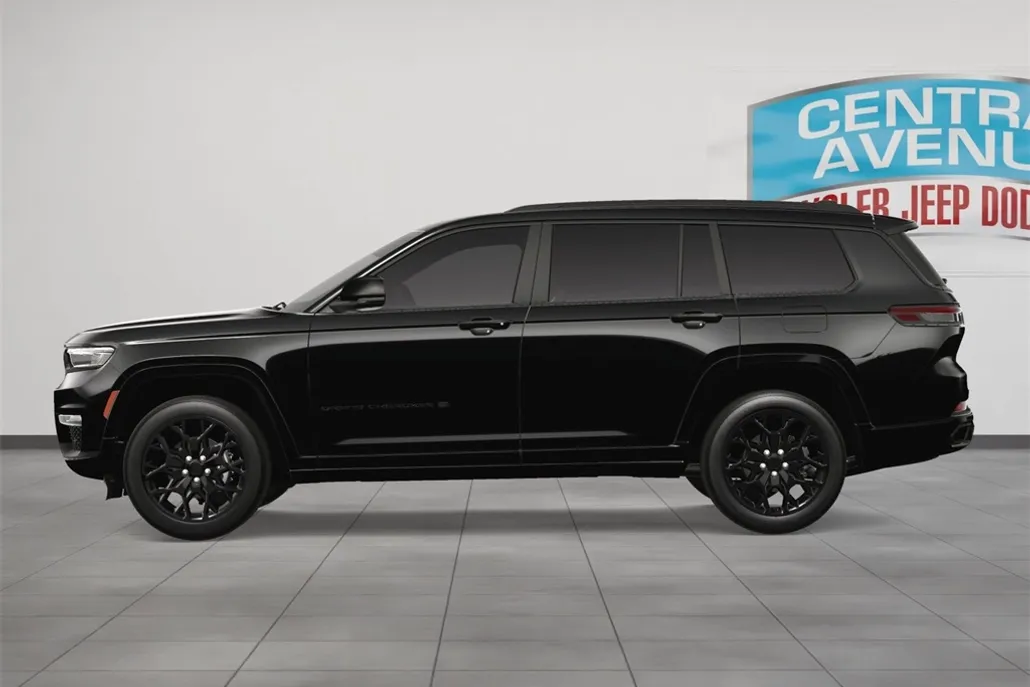 2025 Jeep Grand Cherokee L Summit Reserve photo 1