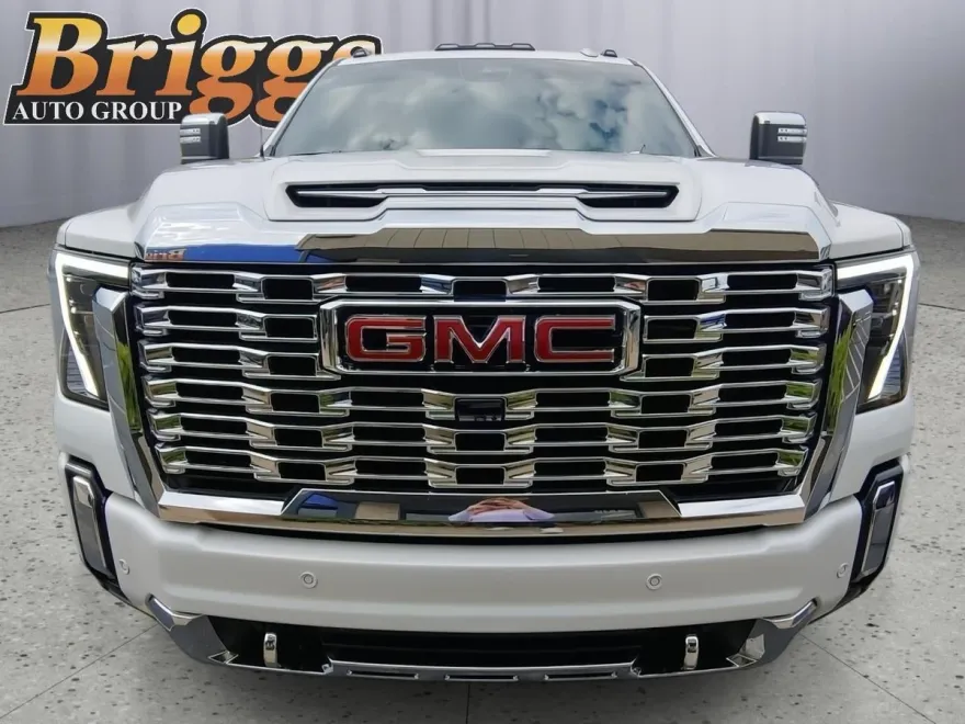 2024 Gmc Sierra 2500 HD Denali photo 1