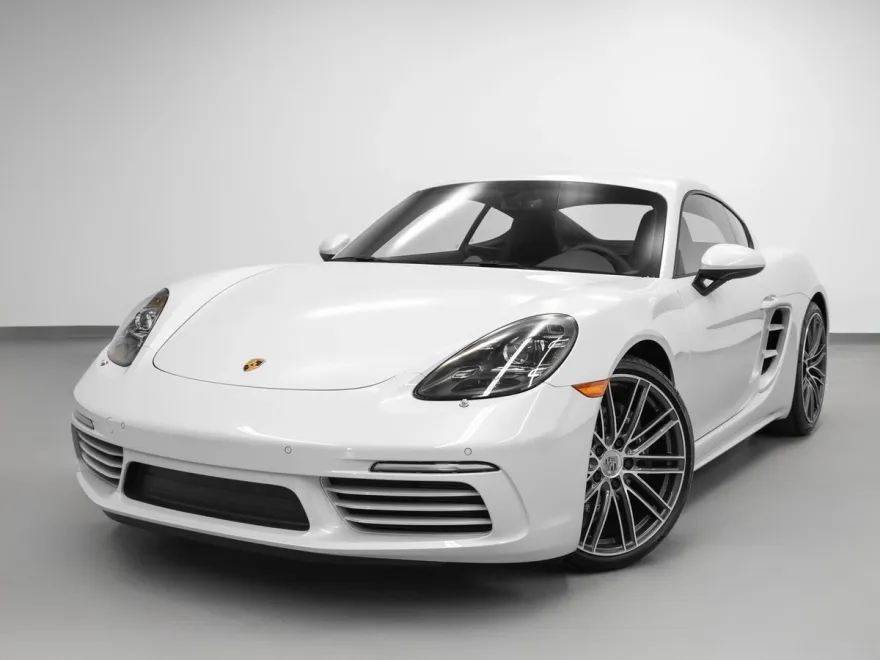 2025 Porsche Cayman photo 1
